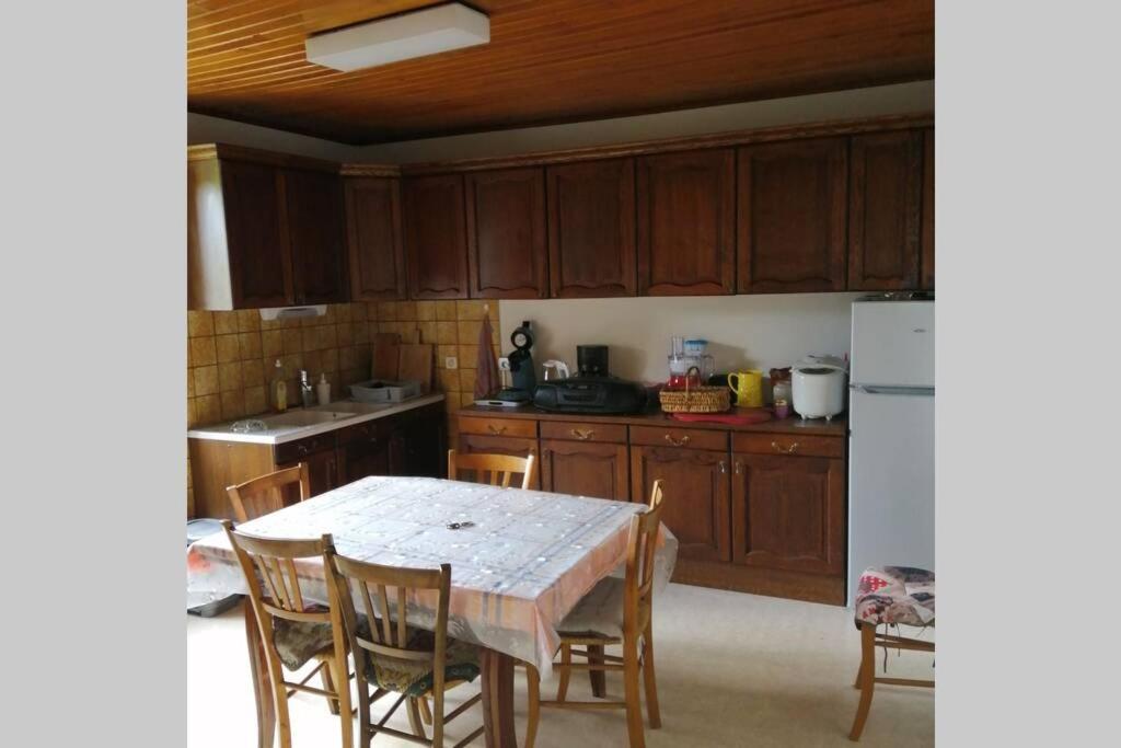 Maison Familiale Coteaux De La Vezere Voutezac المظهر الخارجي الصورة